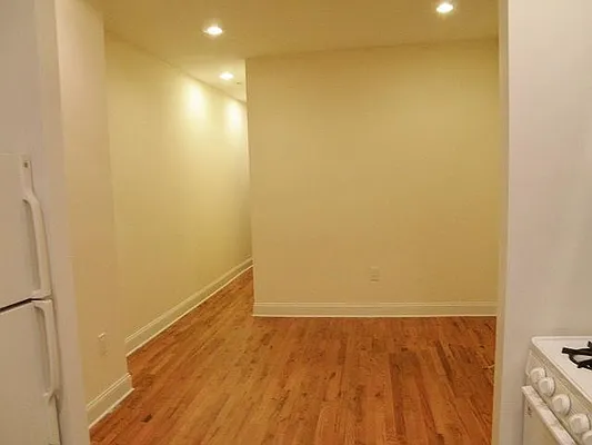 Rented by Level Group | media 38