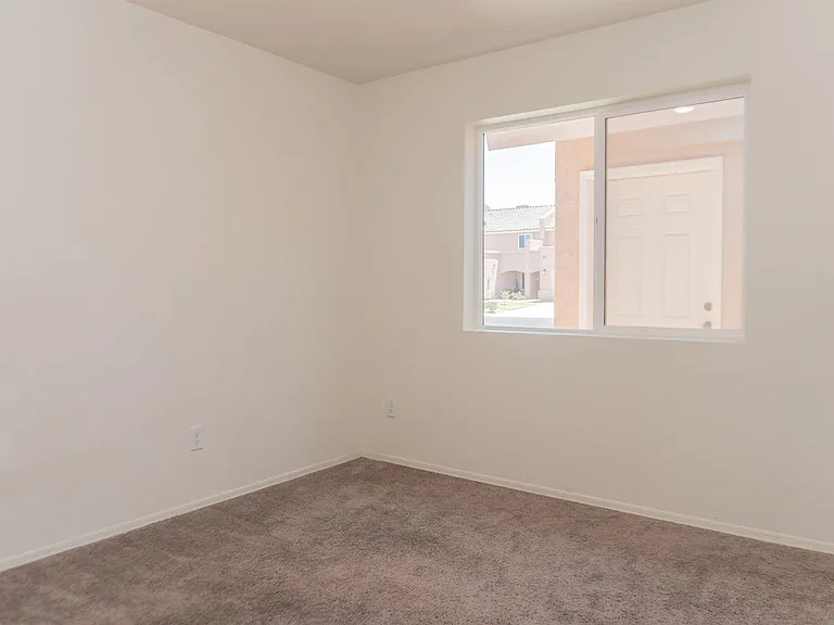 7352 E 38th St — Photo 10