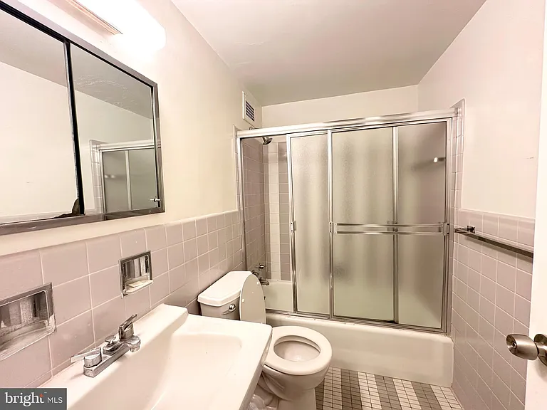 2475 Virginia Ave NW #712 — Photo 11