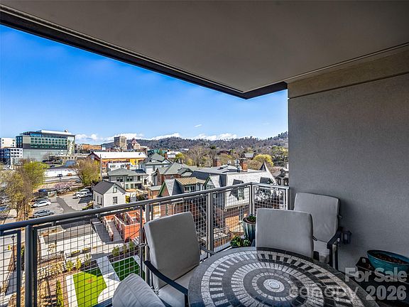 4th image of 145 Biltmore Ave #602