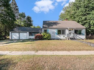 2323 Arden St SW, Wyoming, MI 49519