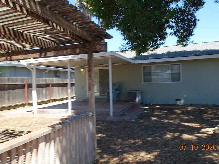 1618 McKinley Ave — Photo 29