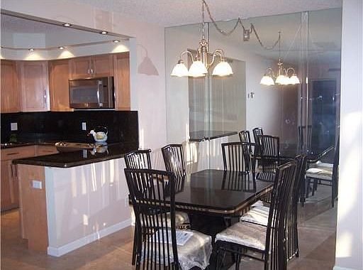 3rd image of 206 Pine Hov Cir APT A-1