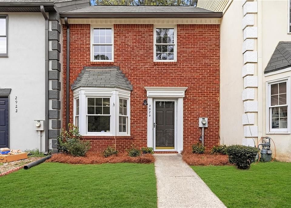 1st image of 2920 Governors Ct