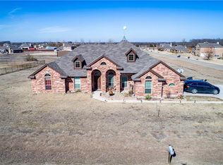 159 Devonshire Dr, Waxahachie, TX 75167