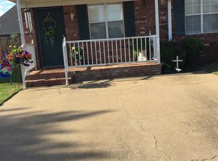 2604 Oak Meadow Pl, Searcy, AR 72143