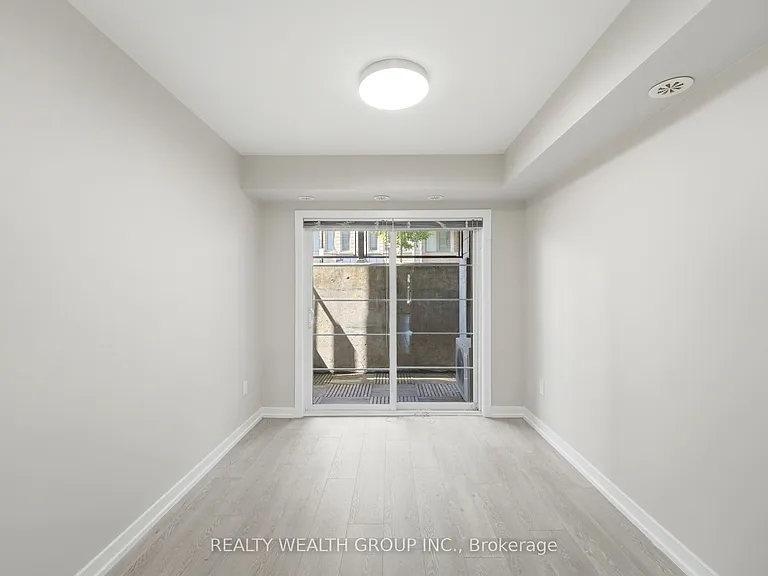 60 Parrotta Dr #253 — Photo 6