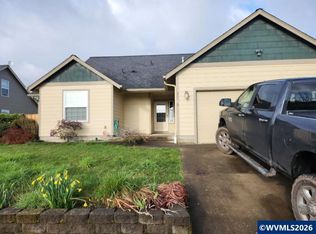 3480 Bald Eagle Dr, Lebanon, OR 97355