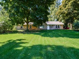 8323 W Irving Rd, Middleville, MI 49333