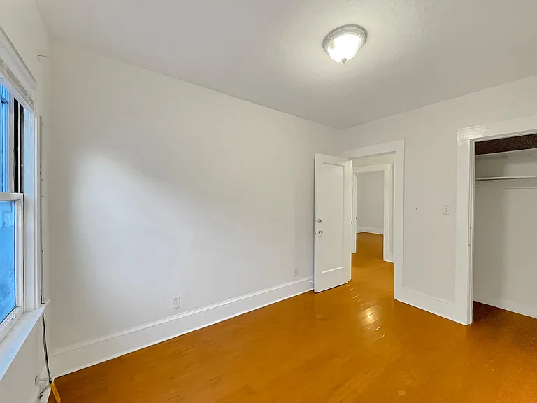 2450 Parker St — Photo 9