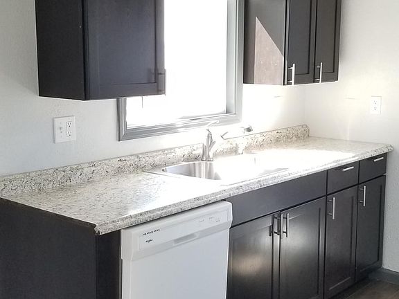5th image of 1515 N Rainier Ave