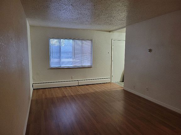 4th image of 1800 30th St #1844