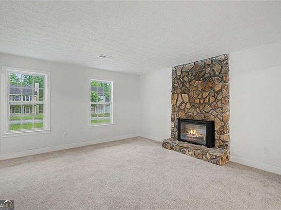 5th image of 609 Wood Knoll Ct