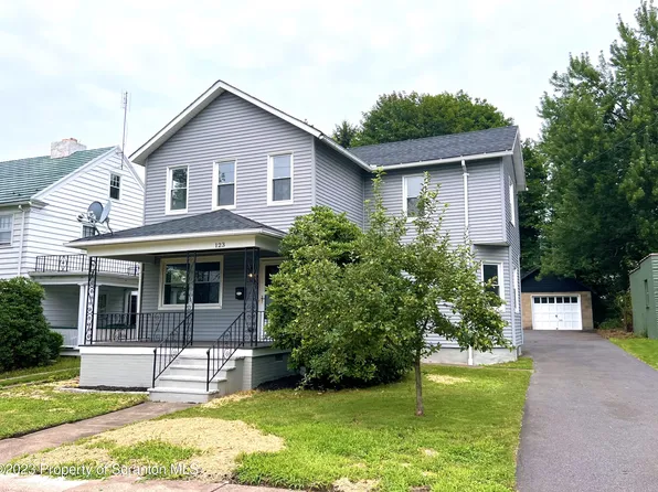 123 1st St, Olyphant, PA 18447