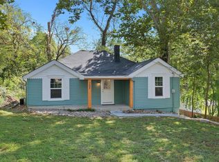 702 Osborn Dr, Collinsville, IL 62234