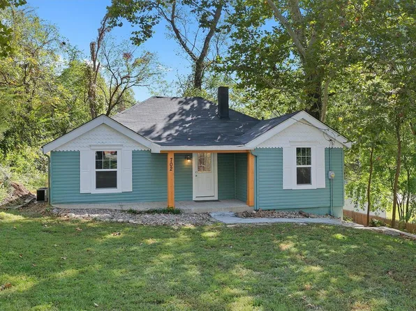 702 Osborn Dr, Collinsville, IL 62234