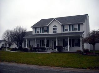 3277 Brookstone Ct, Shiloh, IL