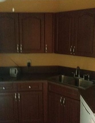 3rd image of 3300 Spanish Moss Ter APT 101
