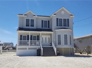 201 Heron Rd, Tuckerton, NJ 08087