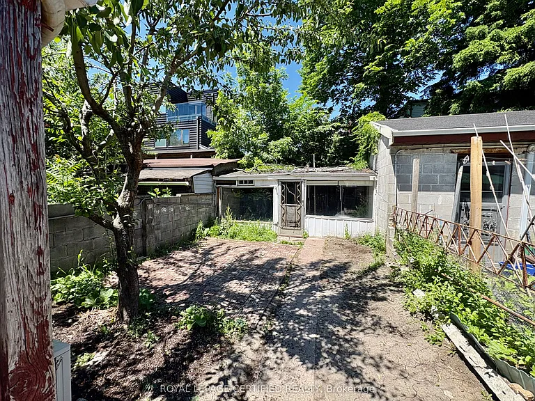 36 Mitchell Ave — Photo 29