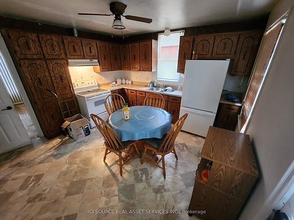 3rd image of 279 Millen Rd