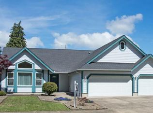 1530 Daugherty Ave, Cottage Grove, OR 97424