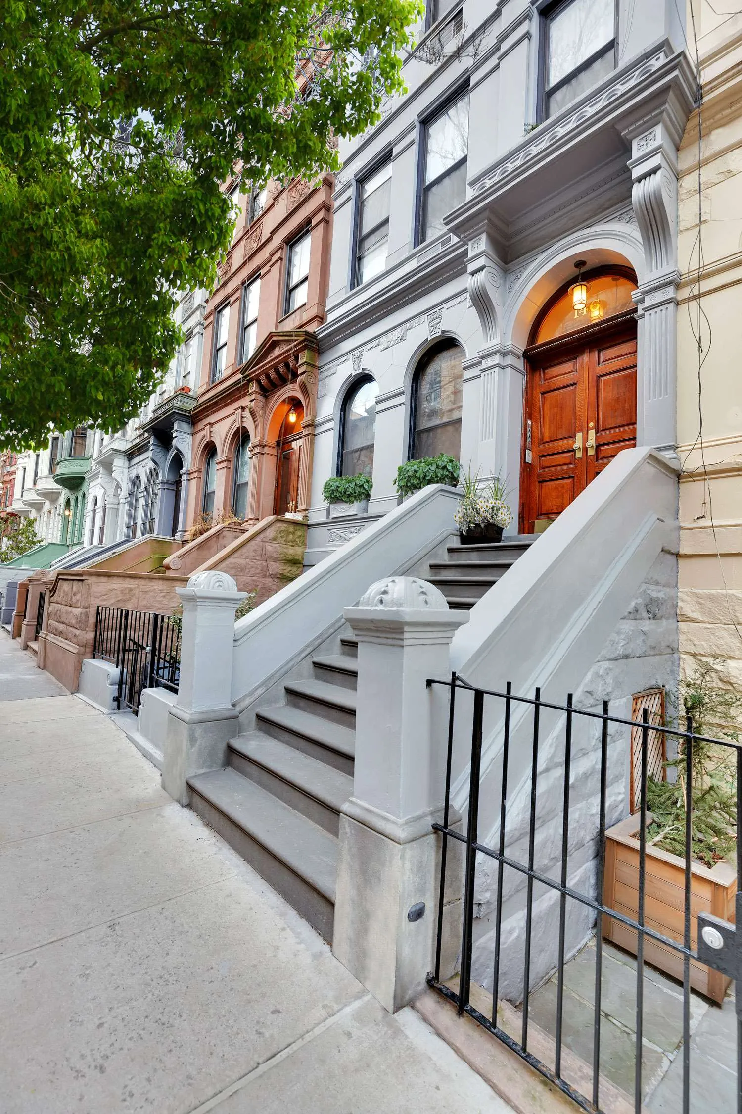 2a7e63c5377659ab7a091fdc12fa27