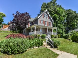 15 Burtt St, Netcong, NJ 07857