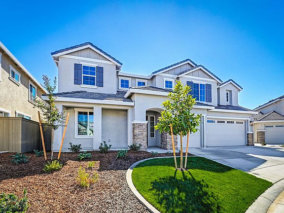 3rd image of 3032 Shasta Daisy Cir