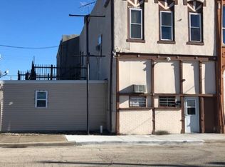 106 N Oak St, Arcola, IL