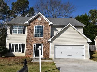 908 Lakeside Ct, Loganville, GA 30052