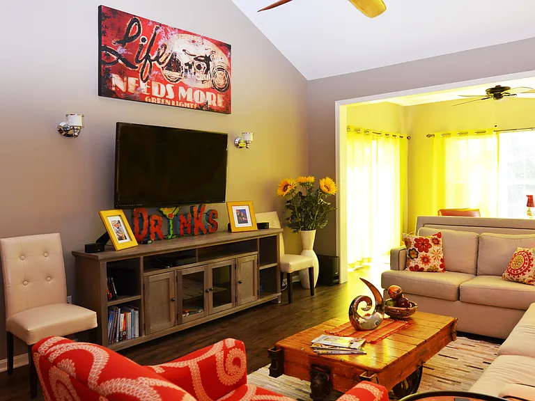 37530 Worcester Dr — Photo 13