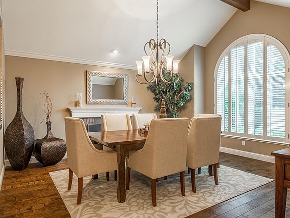 3rd image of 2535 Carnelian Cir