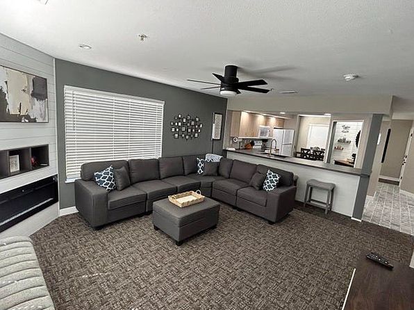 200 Meadow Ridge Ln APT 2