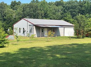 3525 Cedar Grove Rd, Big Sandy, TN 38221