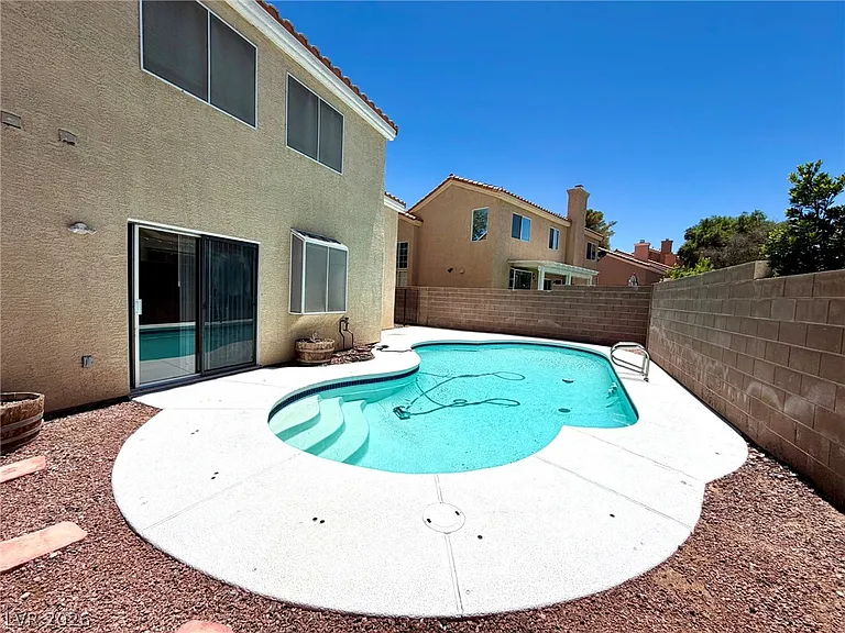 1969 Canyon Breeze Dr — Photo 56