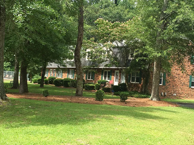 6000 River Rd #20 — Photo 3
