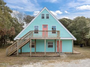5713 Emerald Dr, Emerald Isle, NC 28594