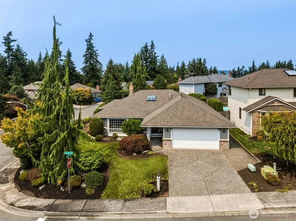 16726 70th Place W, Lynnwood, WA 98037