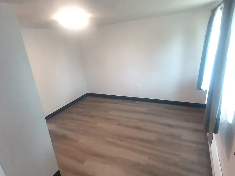 1021 E Kuna Rd — Photo 6