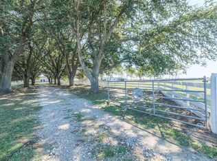 2368 Old Columbus Rd N, Sealy, TX 77474