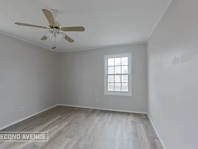 689 Lucille Dr — Photo 14