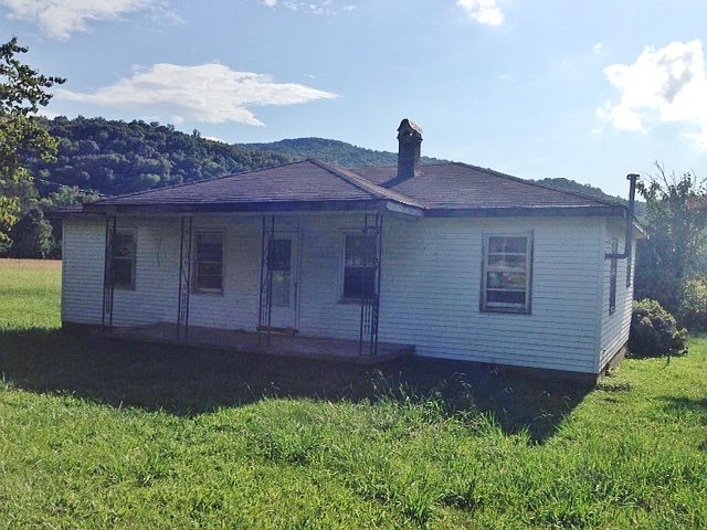 3 BR 1 Bath Fixer Upper