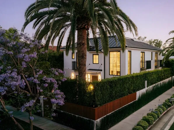 469 N Sweetzer Ave, Los Angeles, CA 90048