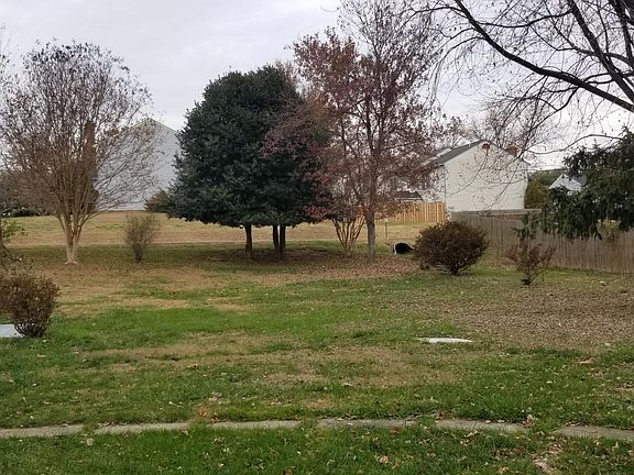 3rd image of 2140 Hamway Dr