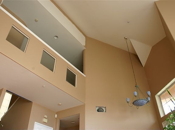 5th image of 1213 Nashville Ct