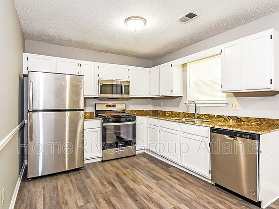 5th image of 1178 Woodfield Trce