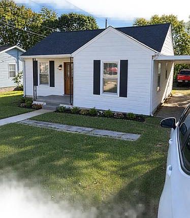 2nd image of 2129 Thomas Ave
