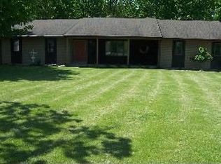 119 Cleveland Ave, Defiance, OH 43512