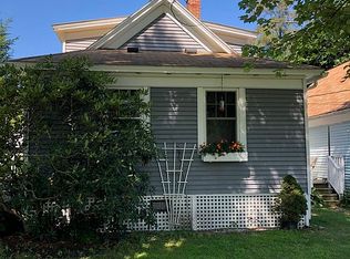 20 Walker Ave, Lewiston, ME 04240